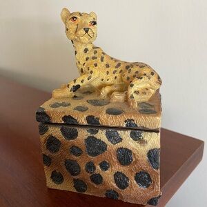 Cheetah Cat Figural Trinket Box Resin 3.5" Nature Animal Lidded Square Textured
